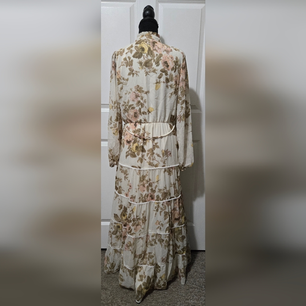 1 State Floral Maxi Dress - Picture 2 of 6